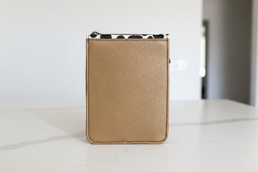 Beige leather handbag reverse side