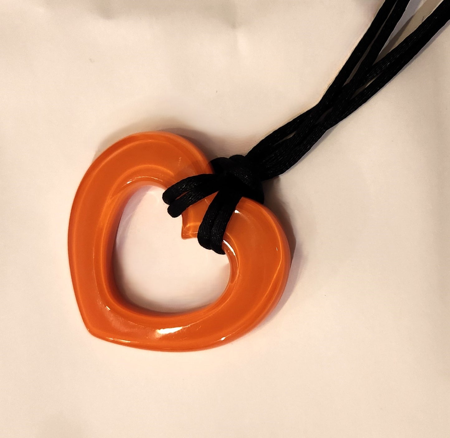 ZSISKA - JOYFUL HEART NECKLACE - SMALL