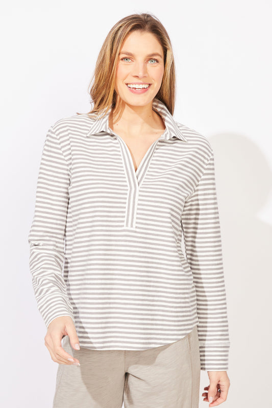 Primo Split Neck cotton-linen top detail