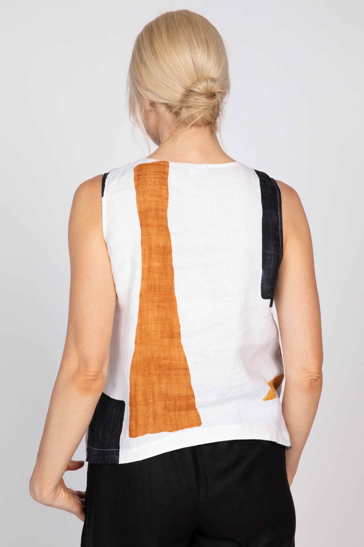 Sunset Tank - Suttles & Seawinds