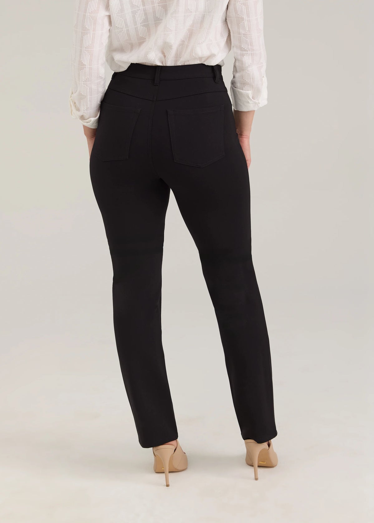 Suzanne Straight Leg Denim - Black