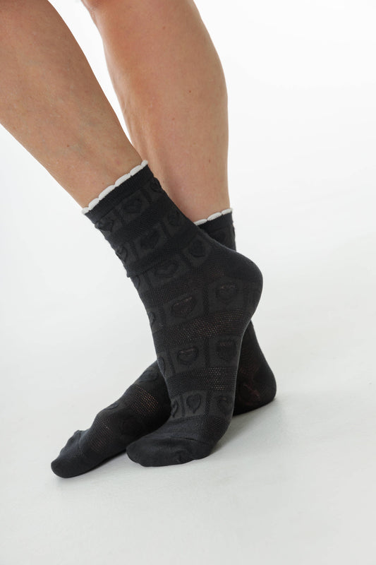 HEART INTARSIA LIGHT SOCKS