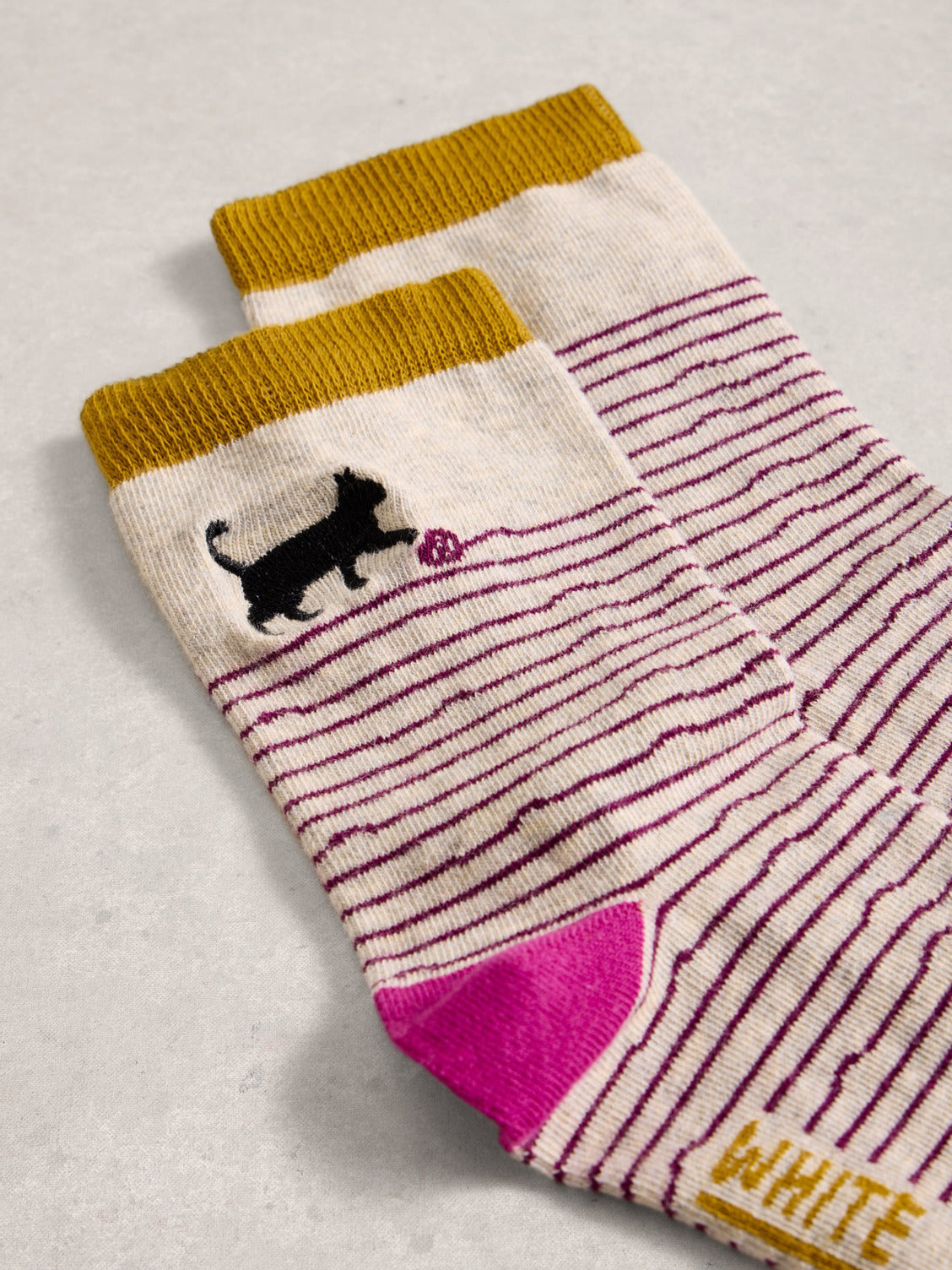 WHITE STUFF - EMBROIDERED ANKLE SOCK