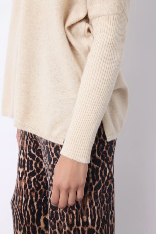 Margaret Cashmere turtleneck in Ecru