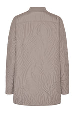 Load image into Gallery viewer, ILSE JACOBSEN - SHORT QUILTED JACKET