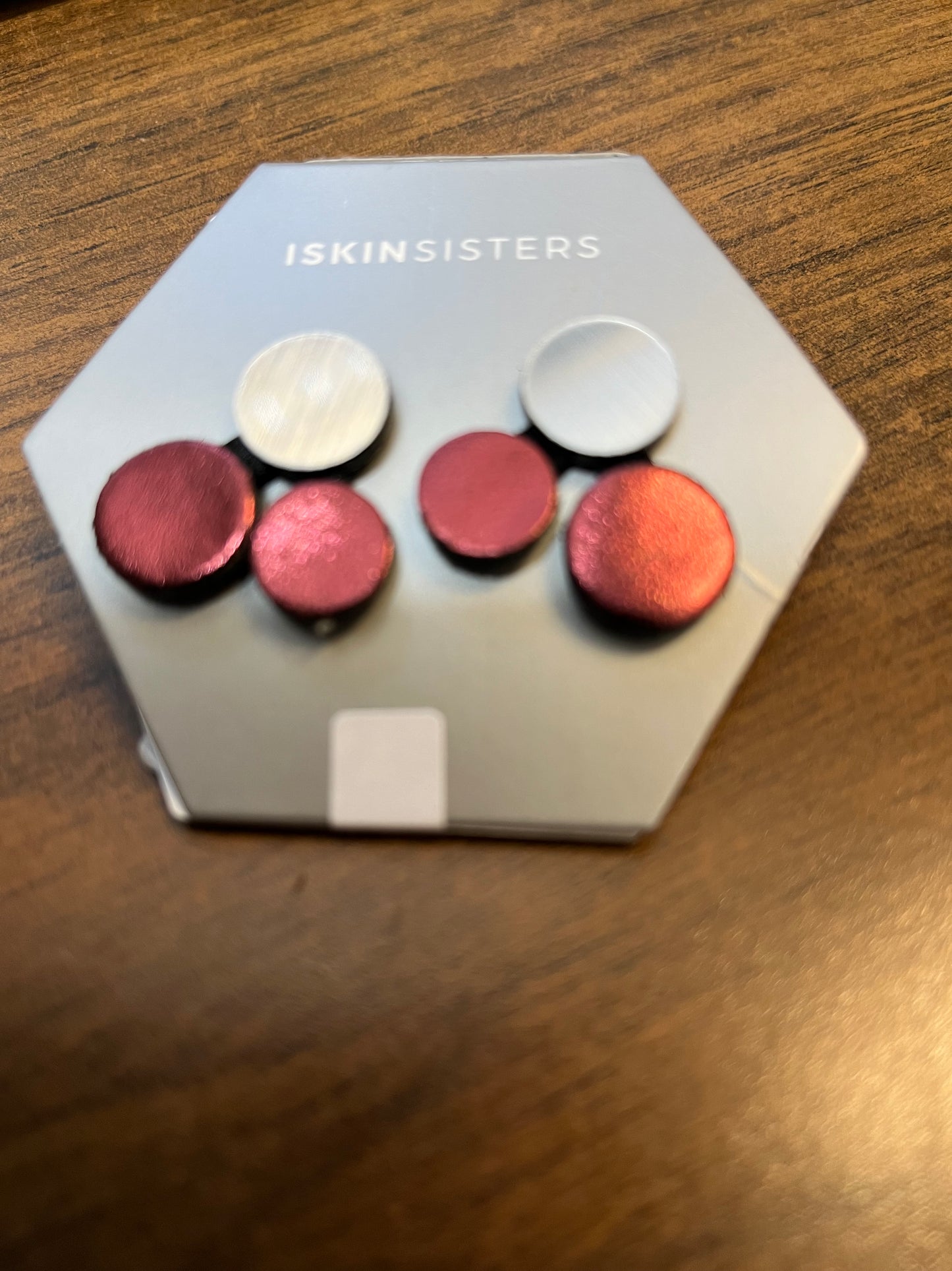 ISKIN SISTERS - ABSTRACTION EARRING