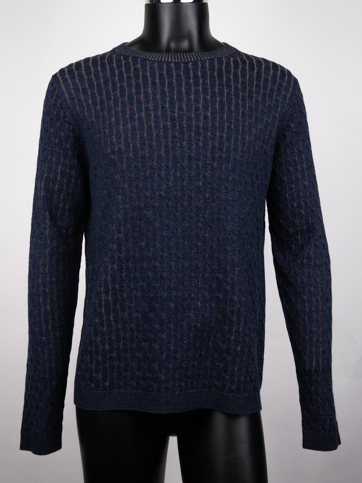 Tundra Cableknit Crewneck