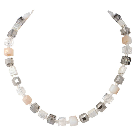 MERX -CRYSTAL  CUBOID NECKLACE