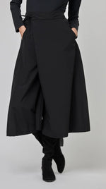 Load image into Gallery viewer, UCHUU-FLARED MIDI CULOTTES W TIE WAIST
