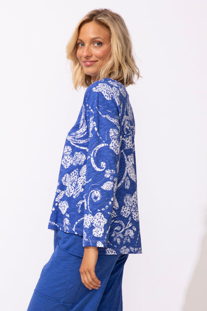 Boxy V-Neck - Suttles & Seawinds