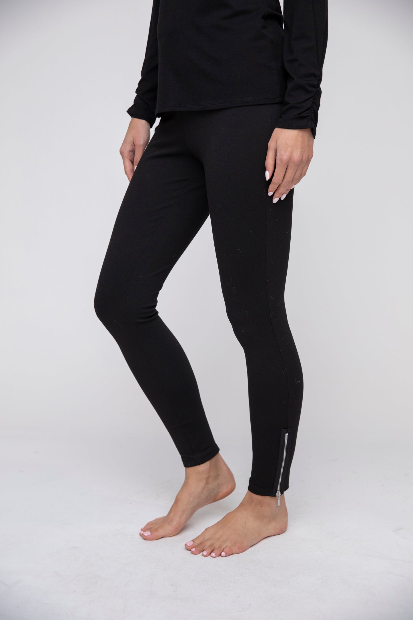 LIV - ZIP LEGGING