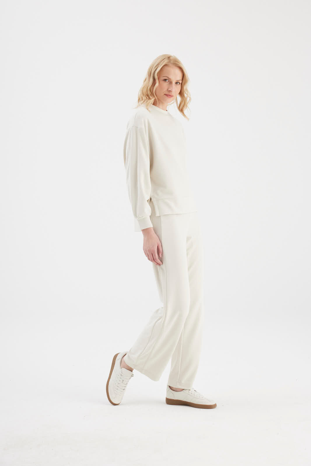Liora  Travel Sweatpant