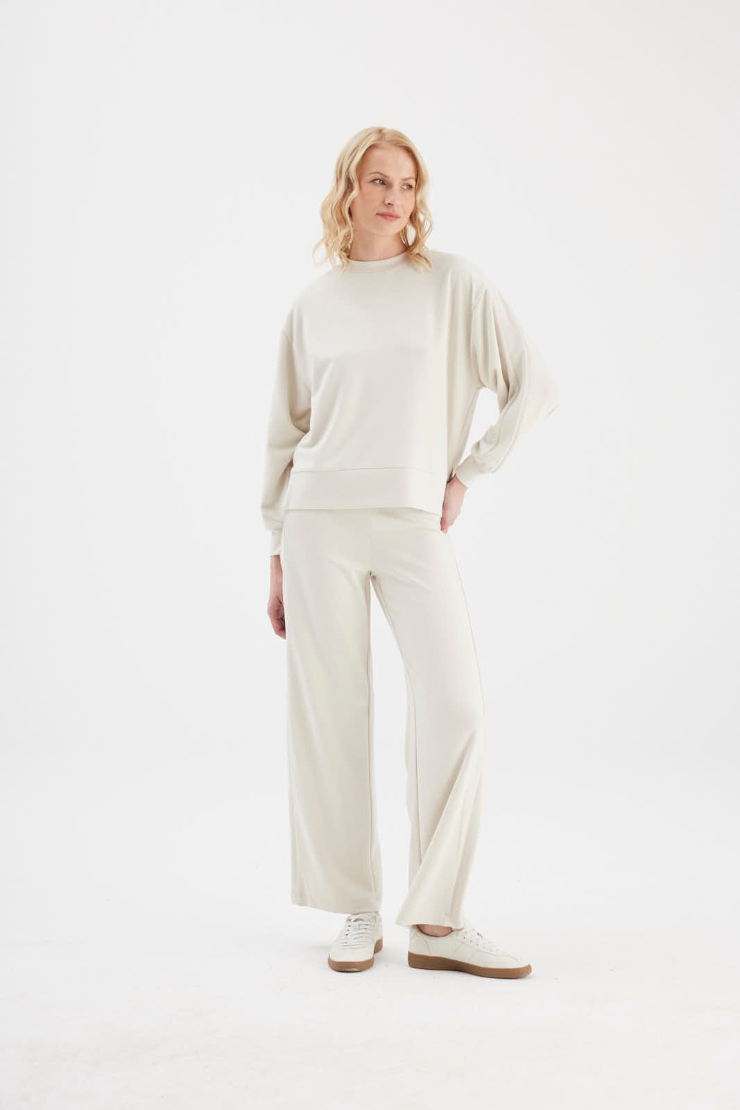 Liora  Travel Sweatpant