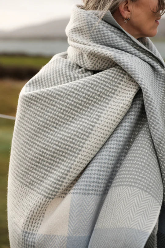 FOXFORD - TARA CASHMERE AND WOOL THROW