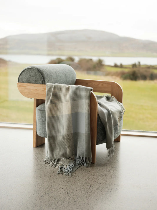 FOXFORD - TARA CASHMERE AND WOOL THROW