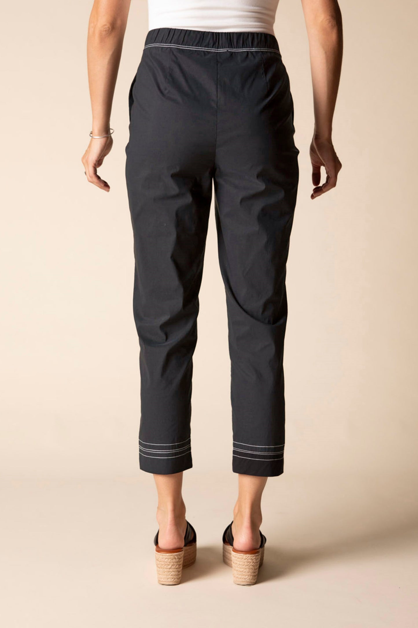 Easy Crop Pant