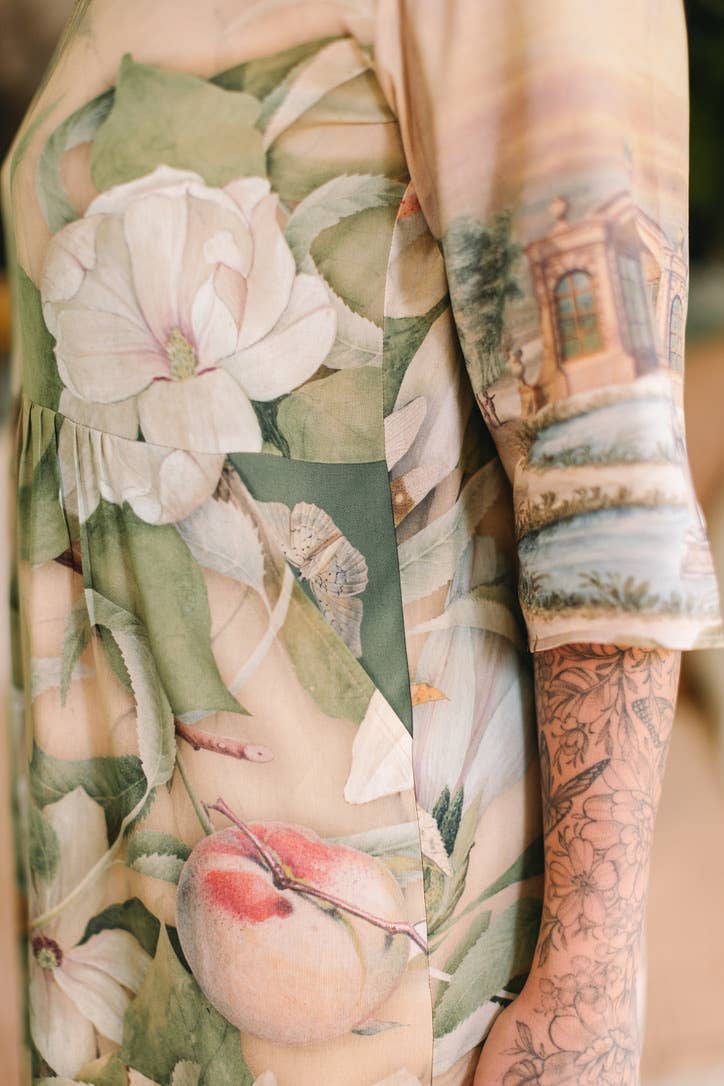 Fleur De Soleil Artist Dress w/ Pockets & Florals - Suttles & Seawinds
