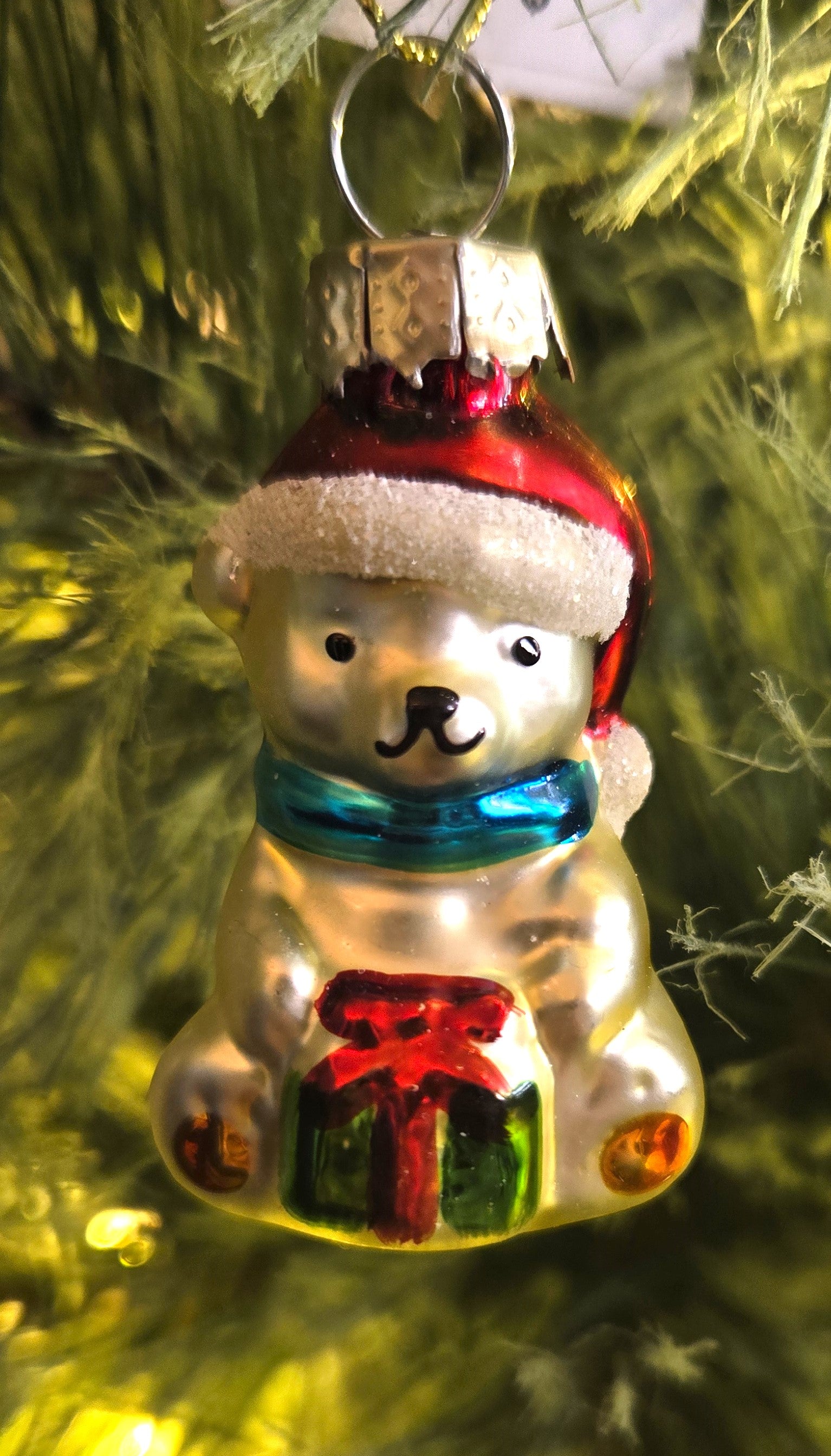 ADV - SMALL CHRISTMAS CHARACTERS