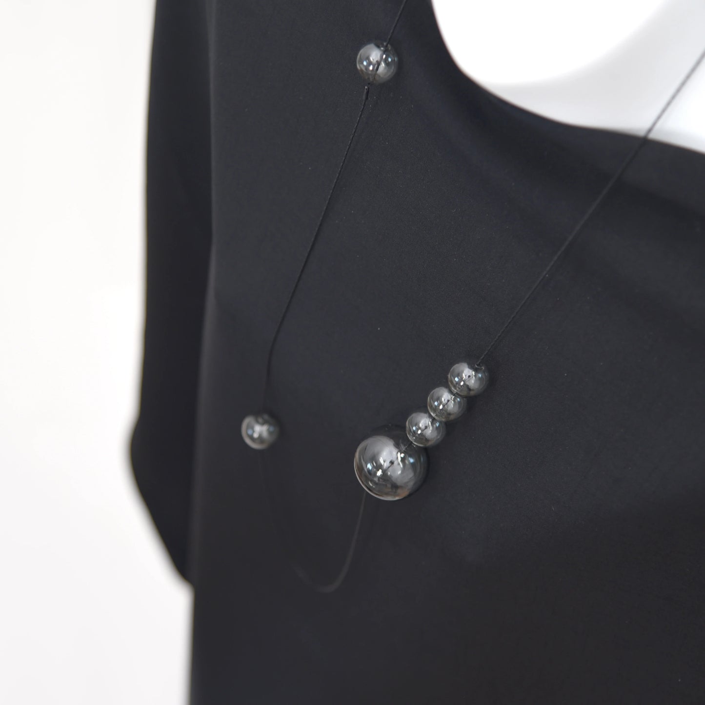 Bubbles Necklace - Grey Glass - Suttles & Seawinds