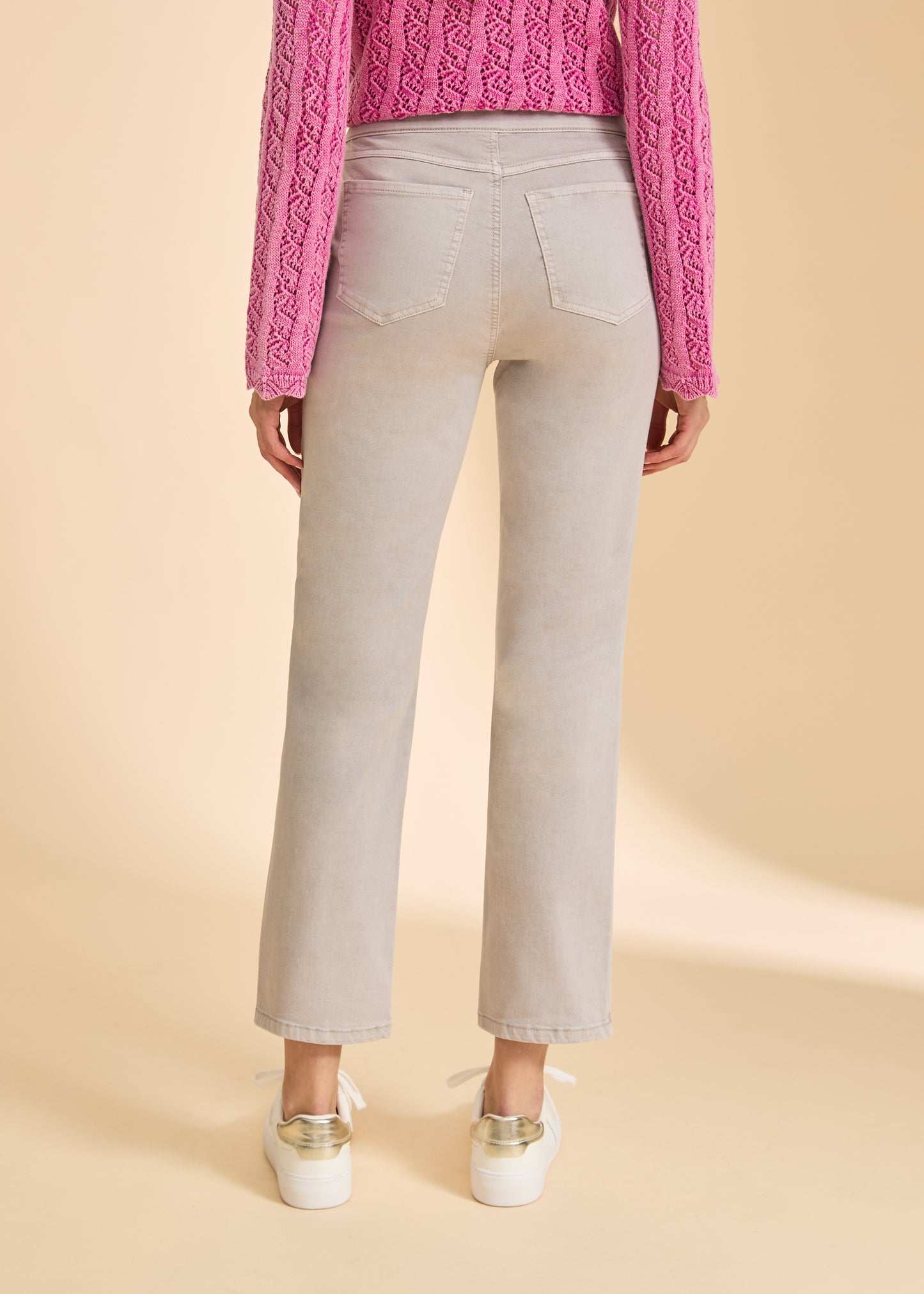 PULL ON STRAIGHT ANKLE