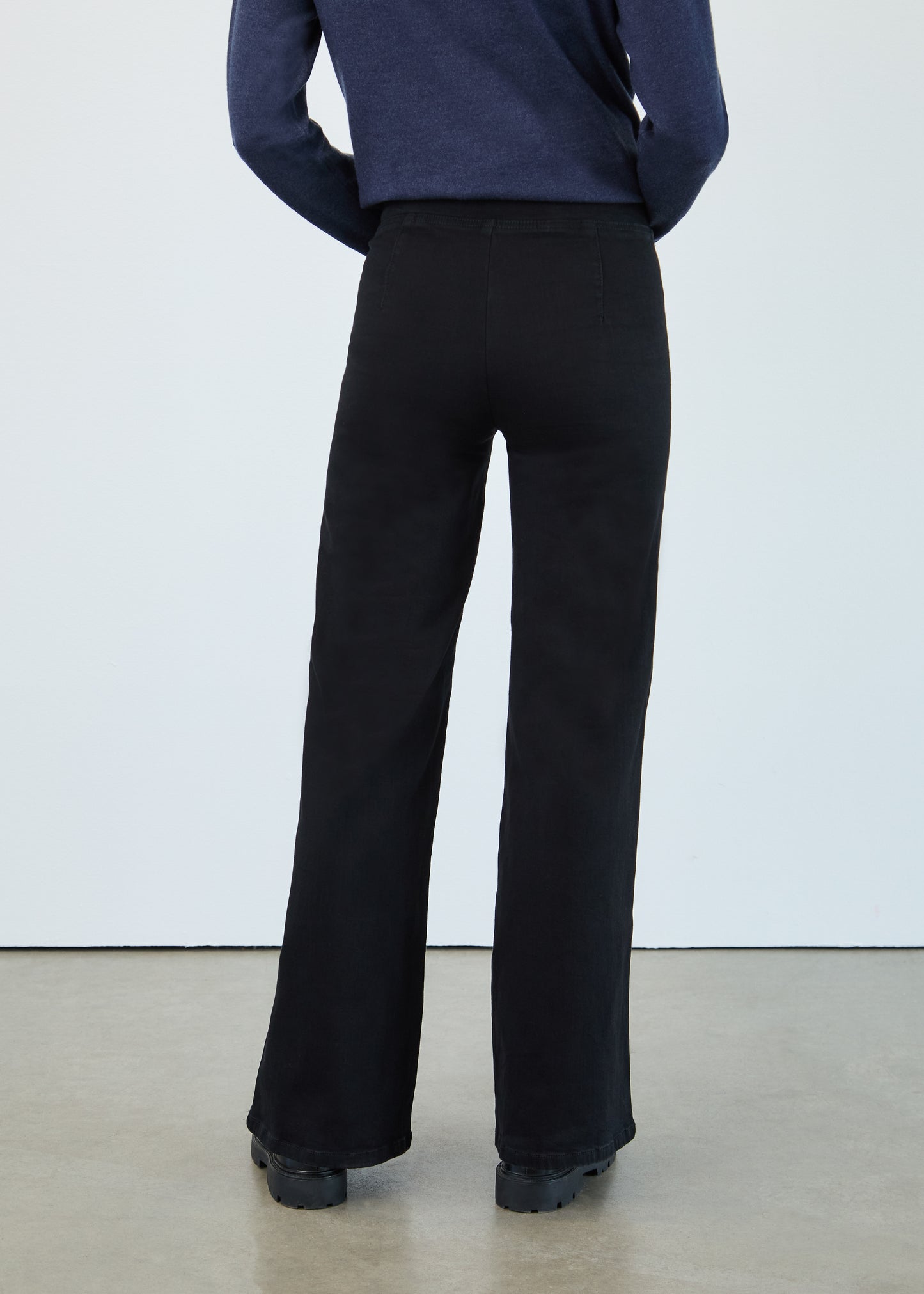 FDJ - PULL-ON WIDE LEG Beyond Denim