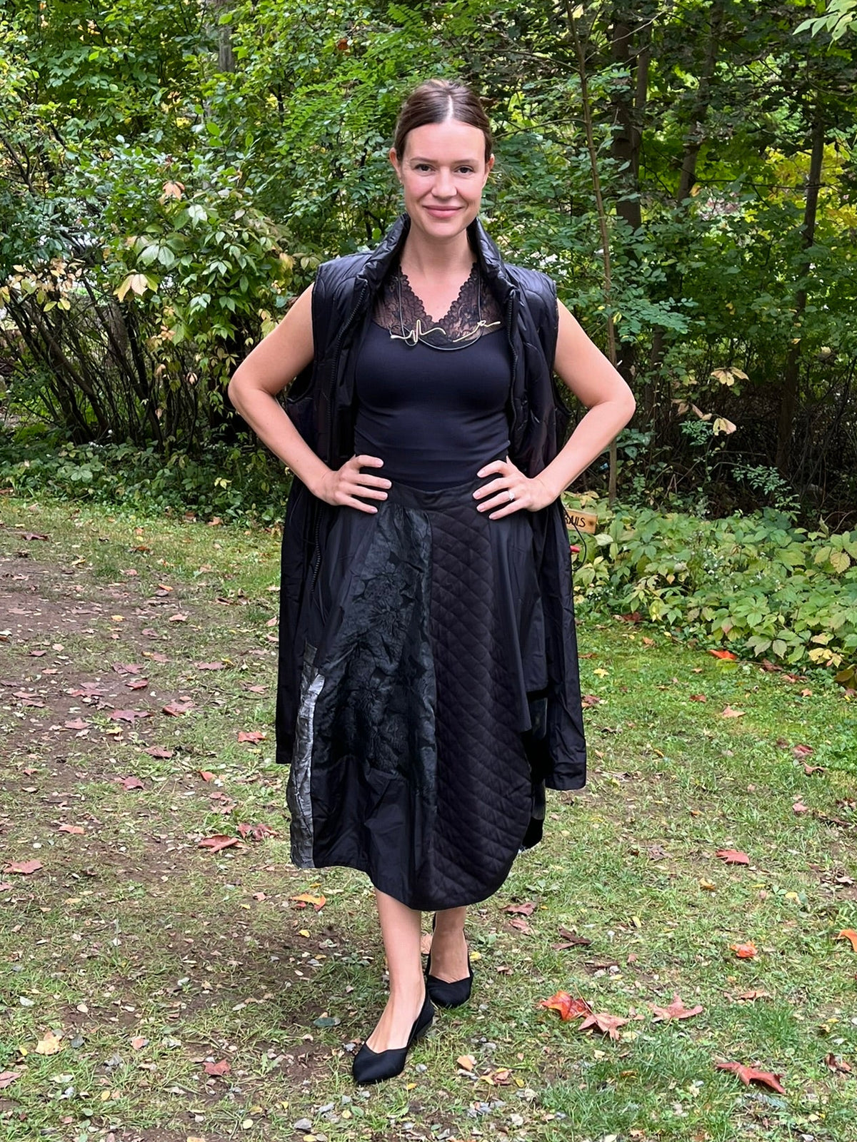 Cari in black for an event: Marie la Lune quilted long vest, Minus Vanessa top, Alembika mix skirt and Pursuits Cadence necklace