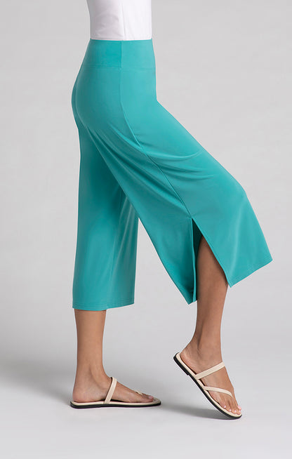 Side Slit Wide Capri - Suttles & Seawinds