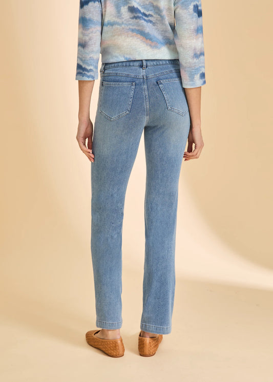 Pull-on Straight Leg