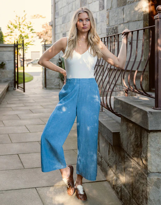 CHAMBRAY CROP WIDE LEG - HIGH RISE