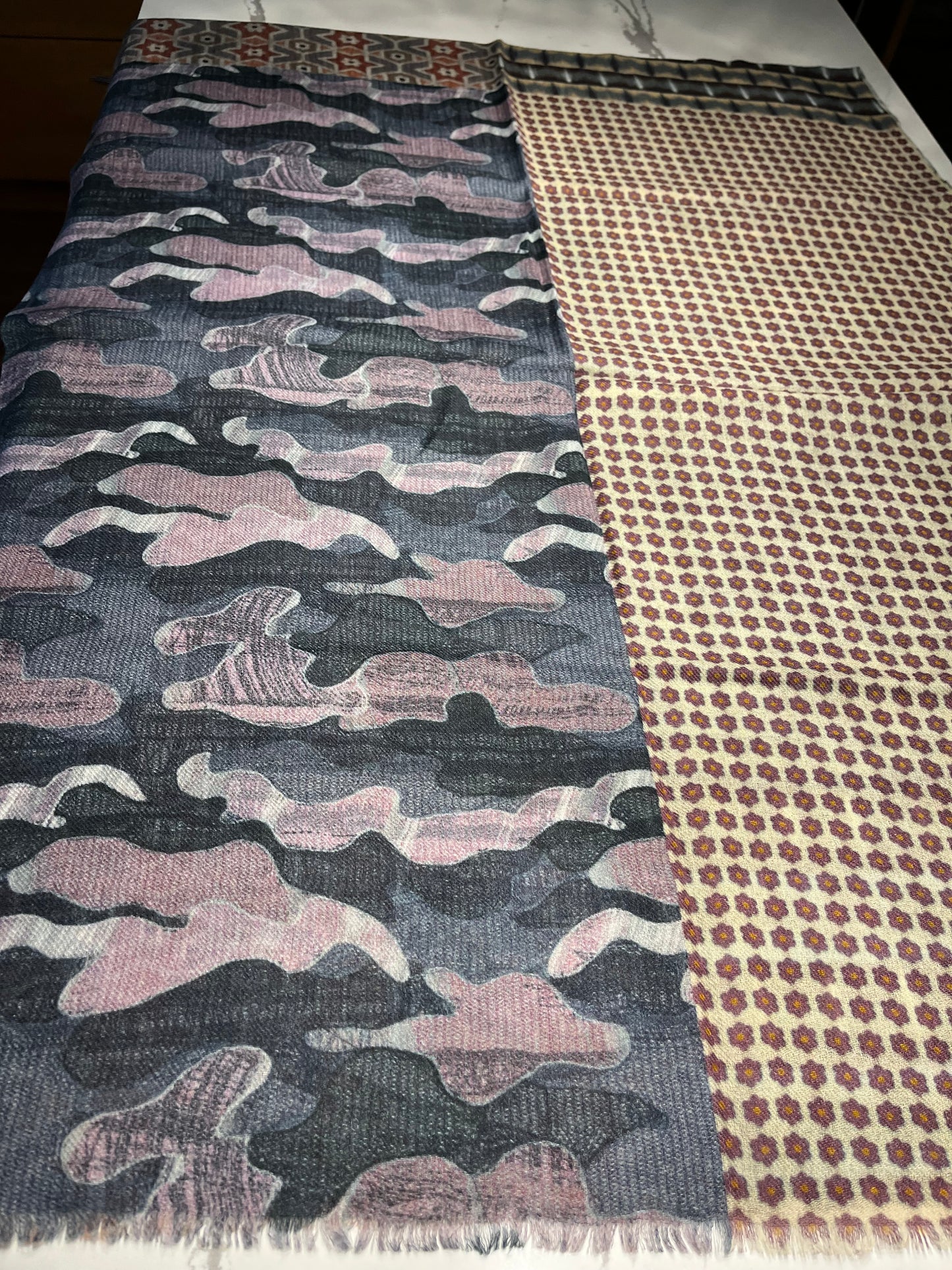 RADIANCE - DIGITAL WOOL & SILK WOVEN SCARF