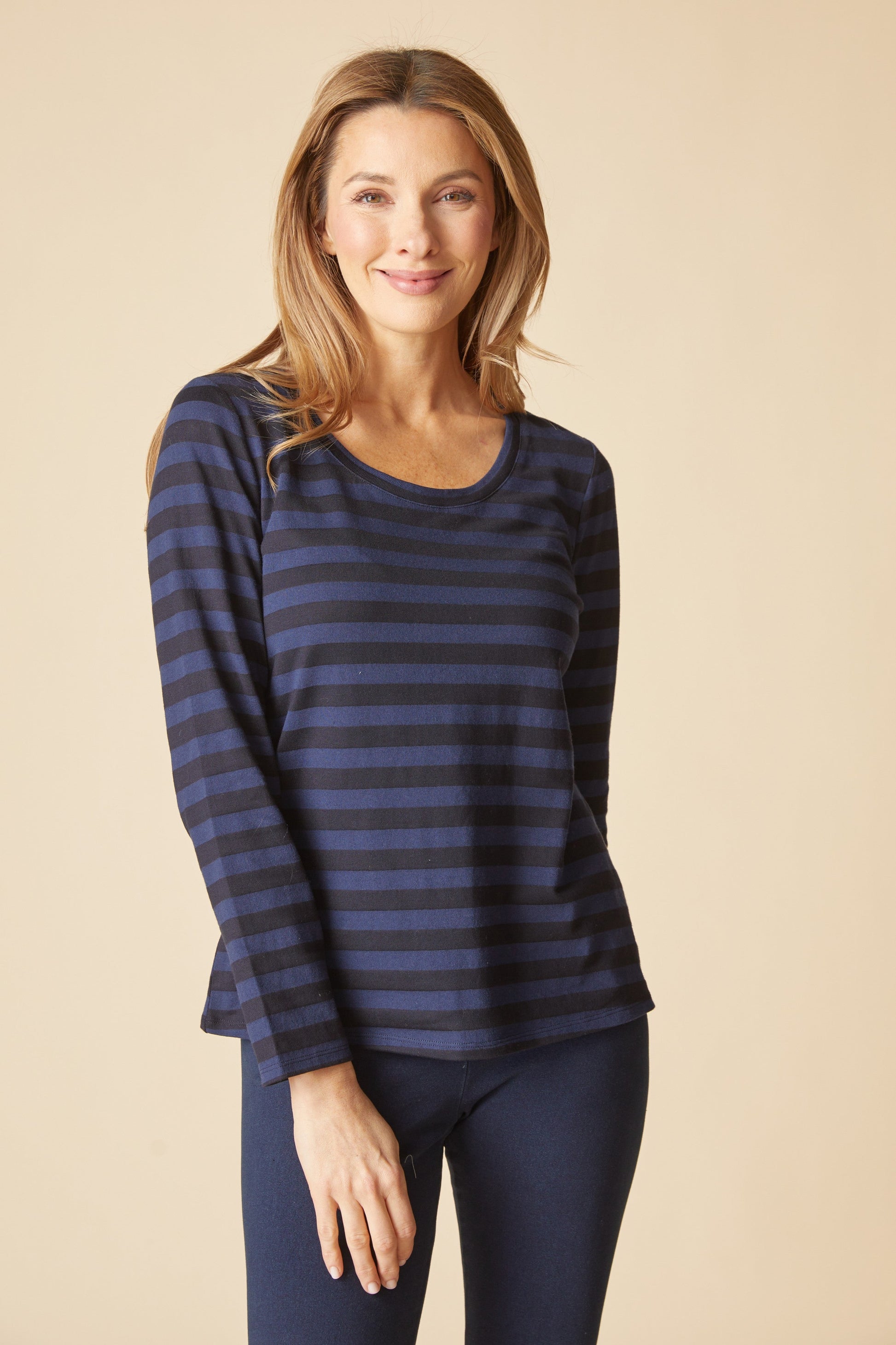 Long Sleeve Tee in Navy