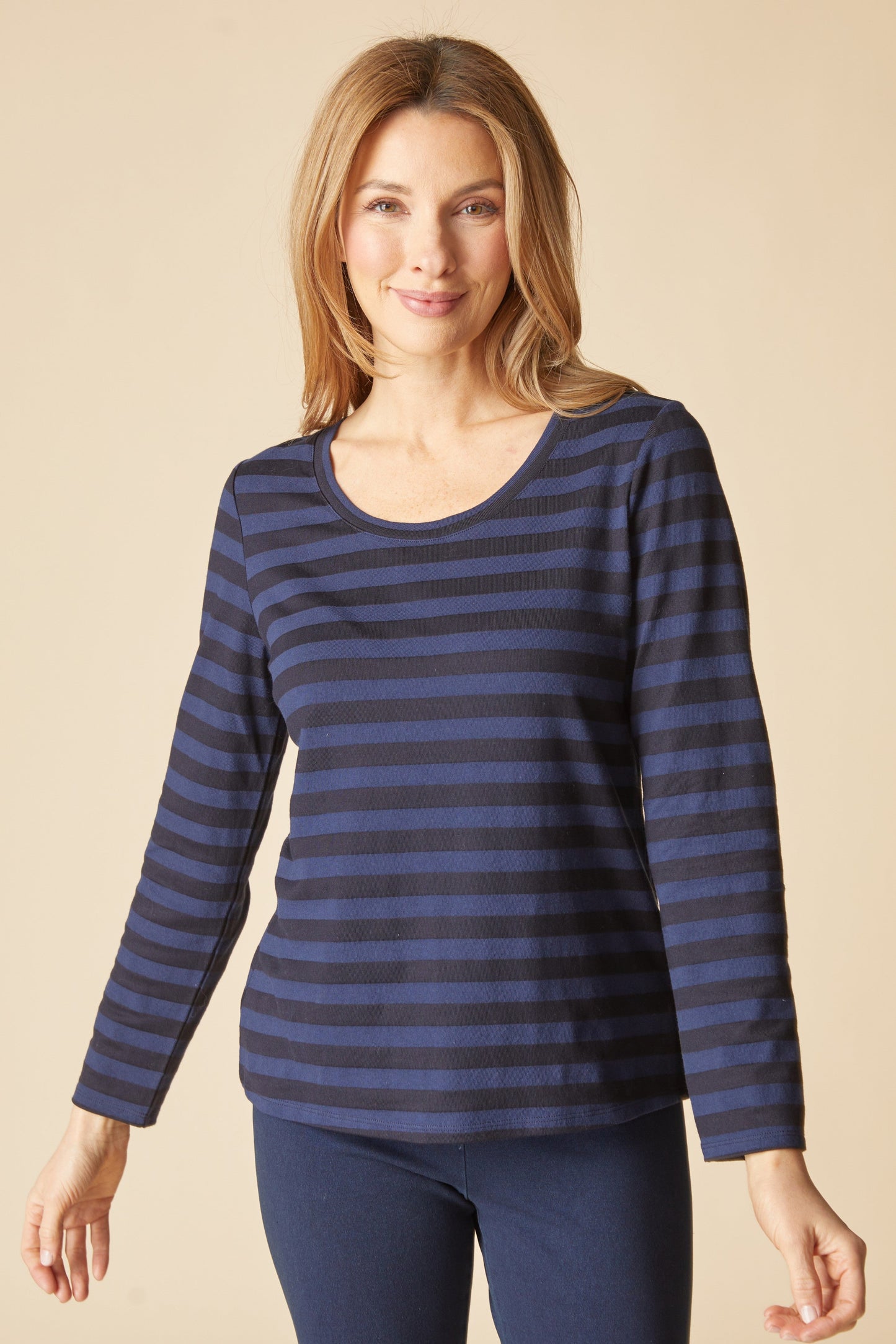 Long Sleeve Tee in Navy