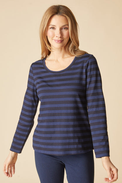 Long Sleeve Tee in Navy