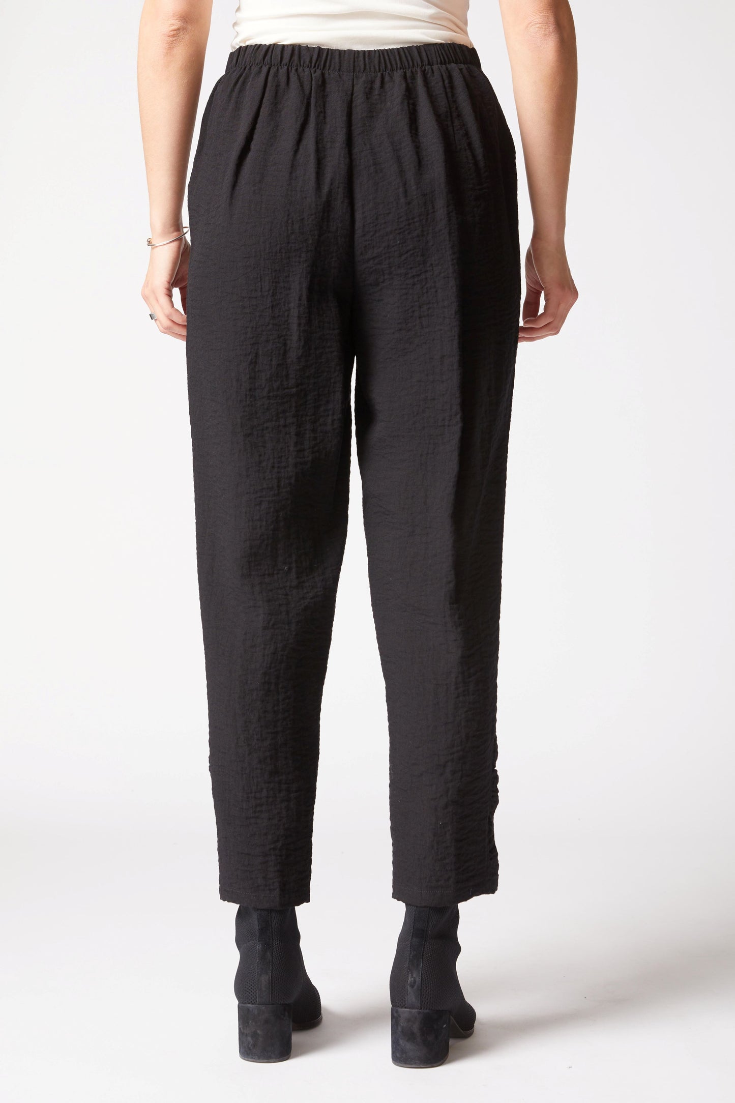 HABITAT - RUCHED ANKLE PANT