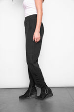 Load image into Gallery viewer, HABITAT - RUCHED ANKLE PANT
