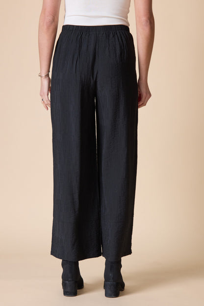 HABITAT Button Hem Pant in Black