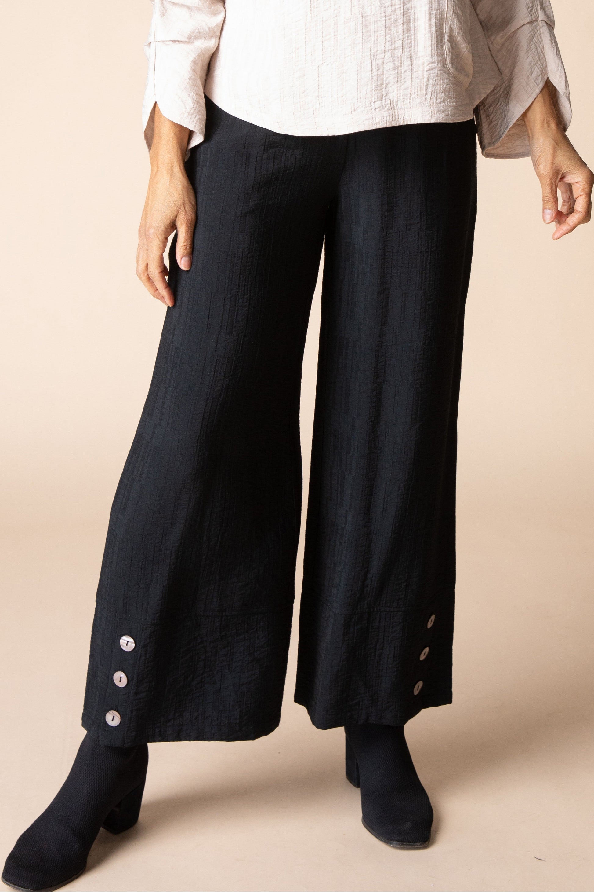 HABITAT Button Hem Pant in Black