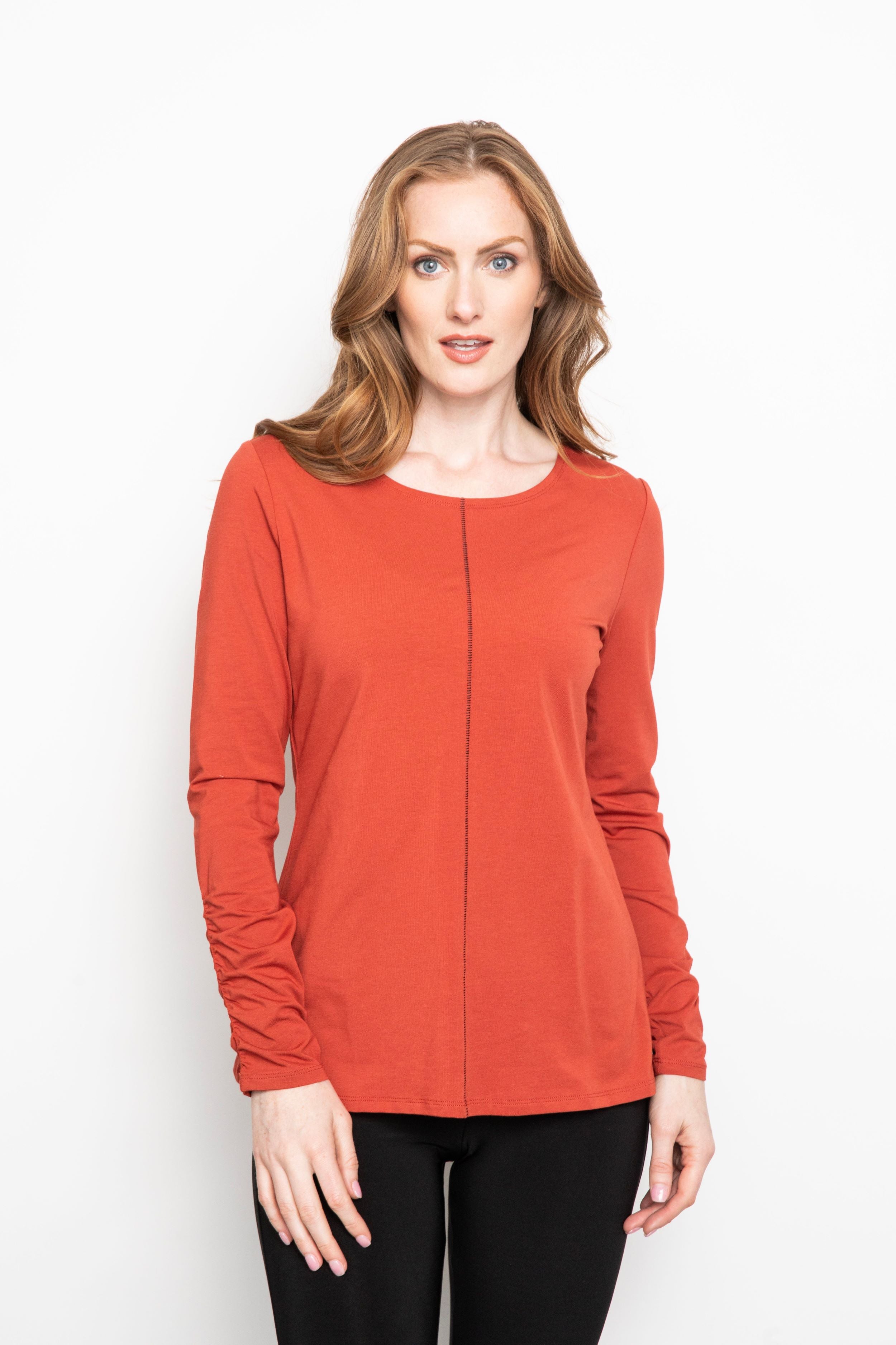 LIV - RUCHED SLEEVE TEE