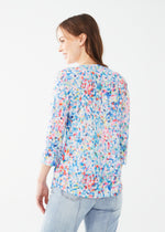 Load image into Gallery viewer, FDJ - 3/4 SLEEVE SCOOPNECK TOP
