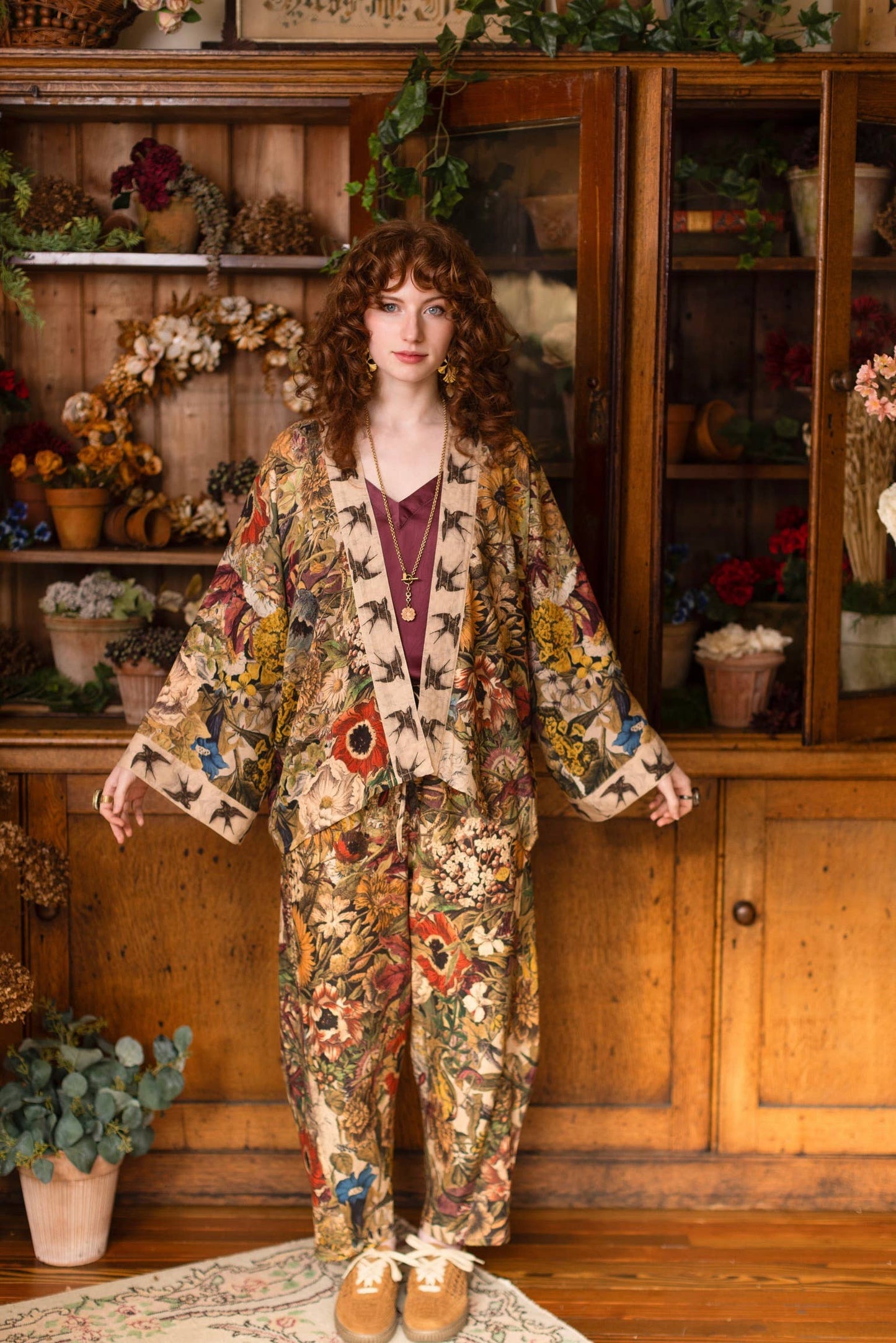Golden Hour Pixie Duster Cropped Kimono w/ Florals - Suttles & Seawinds