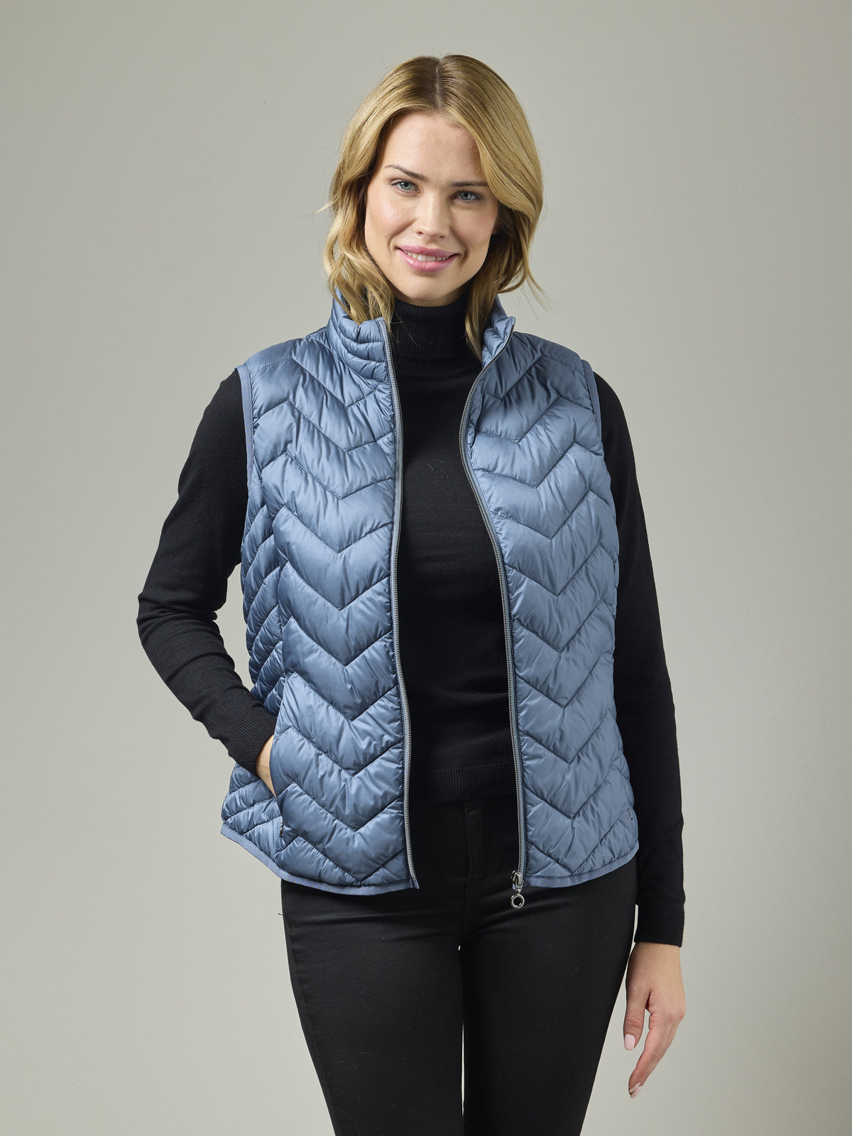 JUNGE Louise Light Down Filled Vest - Front