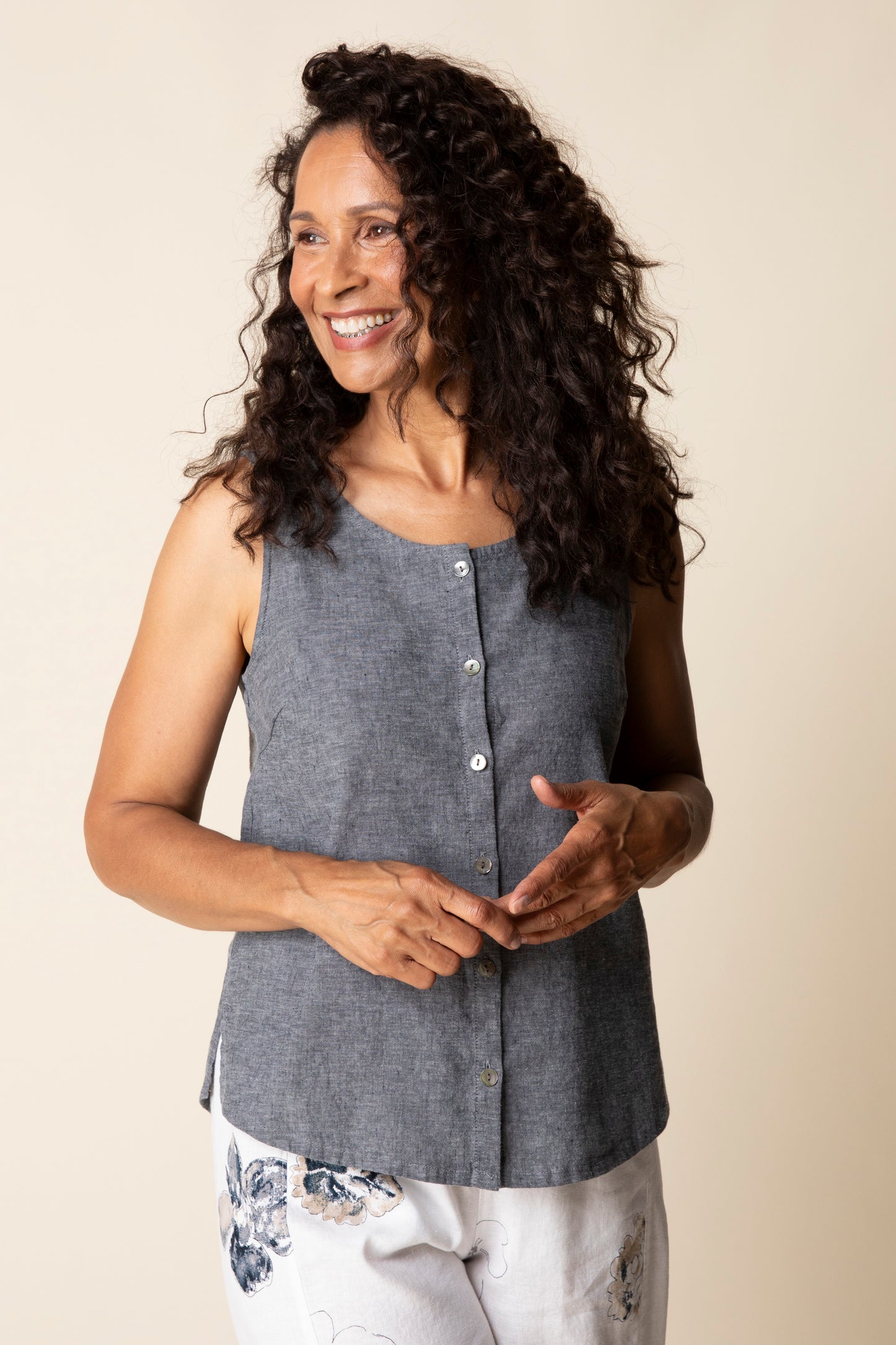 Pleat Back Button Tank - Suttles & Seawinds