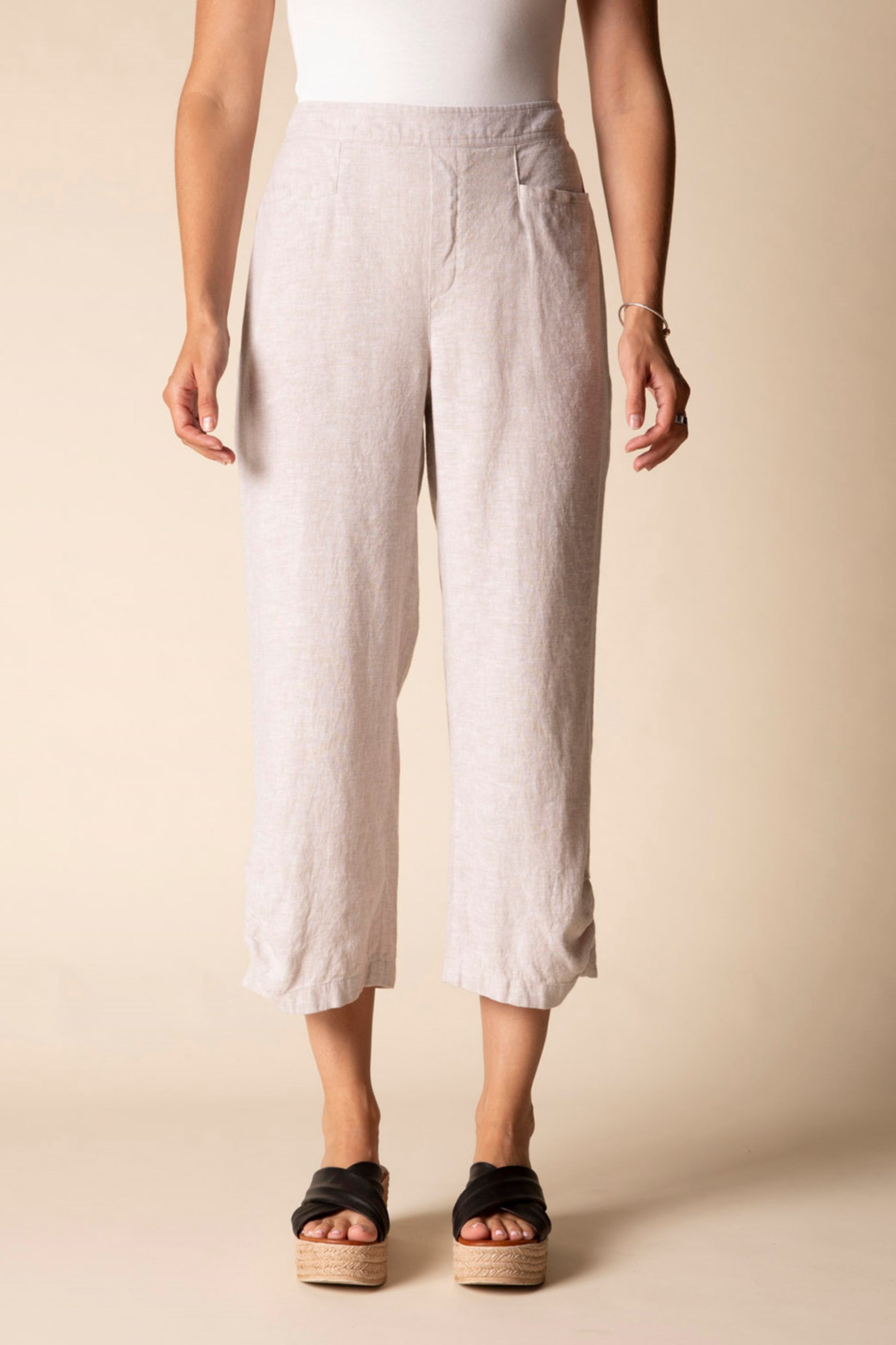 Pleat Button Capri - Suttles & Seawinds