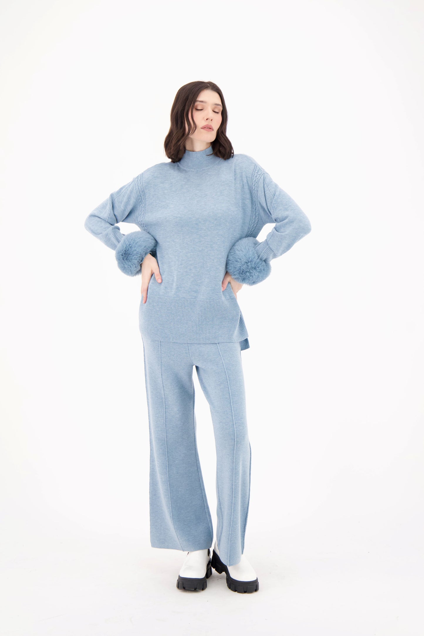 SPANNER - FAUX FUR CUFFS