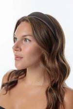 Load image into Gallery viewer, L L - CLASSIC SATIN HEADBAND
