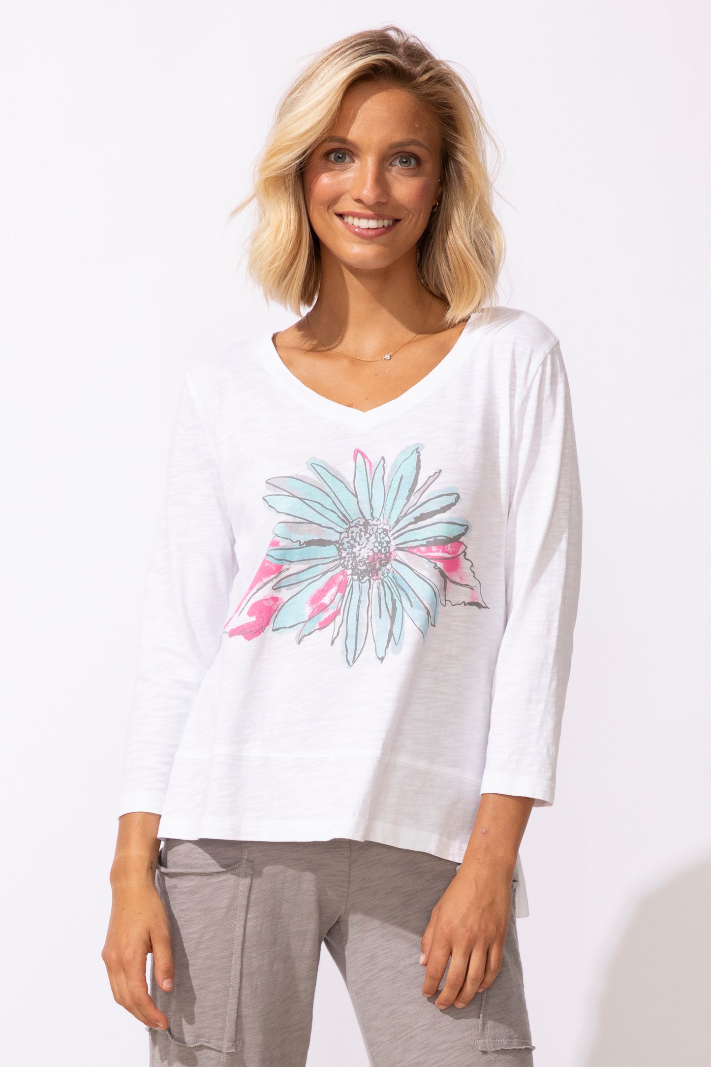 Easy V Tee