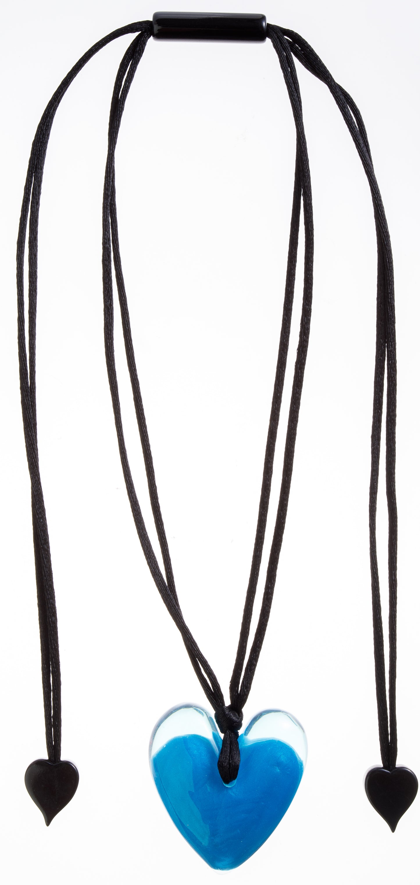 ZSISKA -OLE NEW HEART NECKLACE