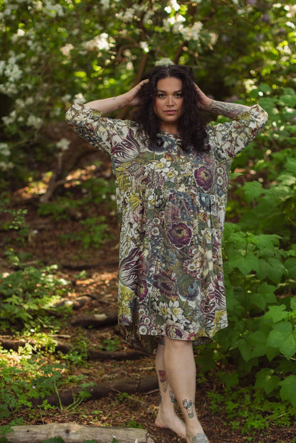 Love Grows Wild Artist Dress Tunic w/ Pockets, Bees & Floral - Suttles & Seawinds