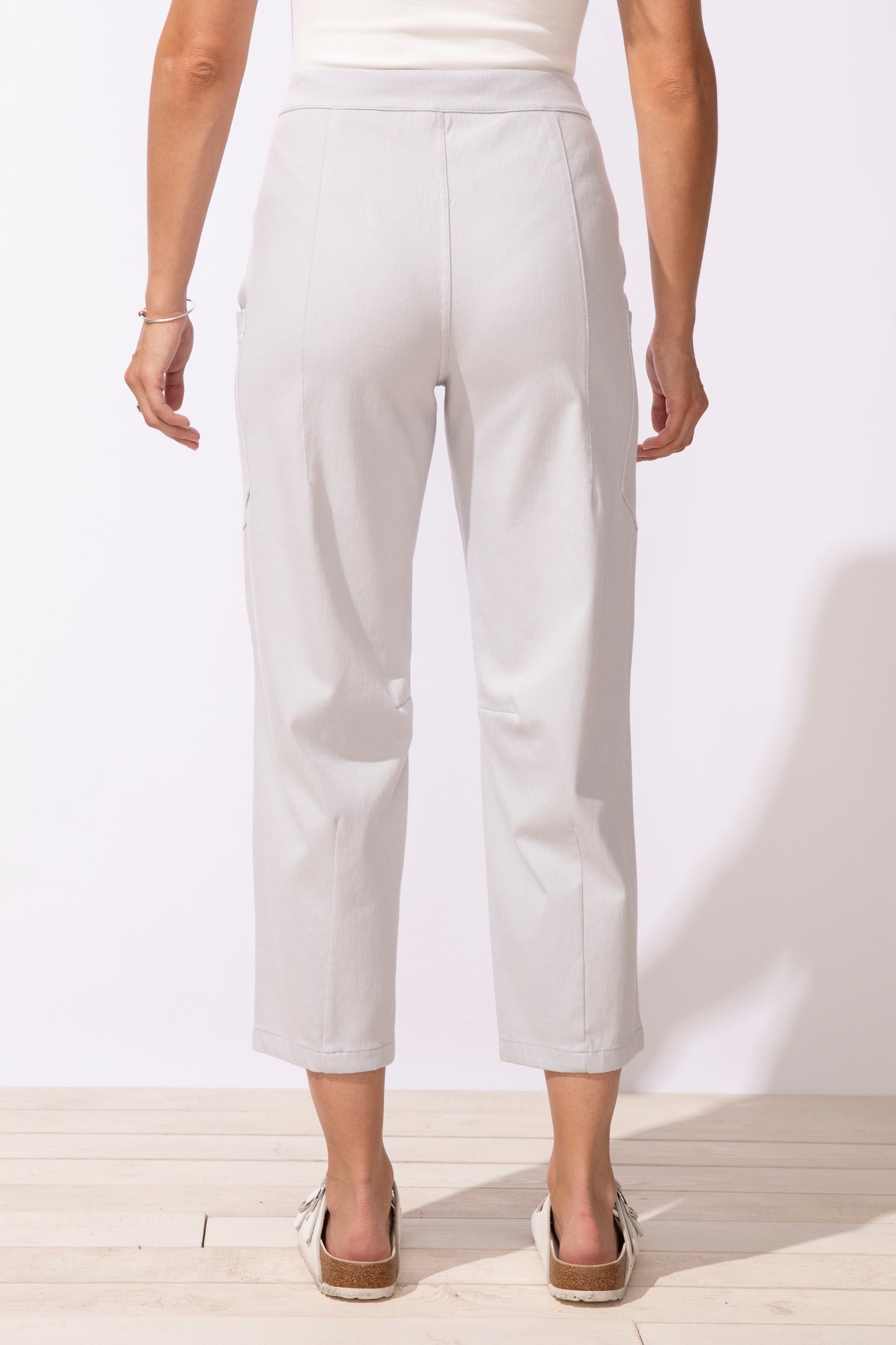 Comfort Darted Jean - Suttles & Seawinds