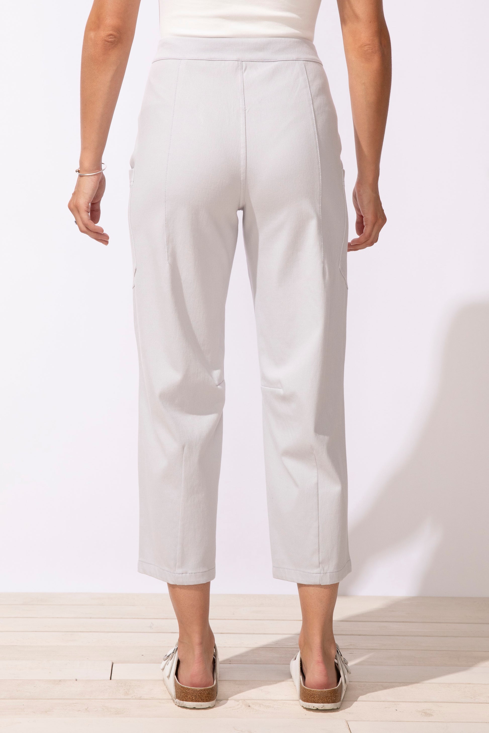 Comfort Darted Jean - Suttles & Seawinds